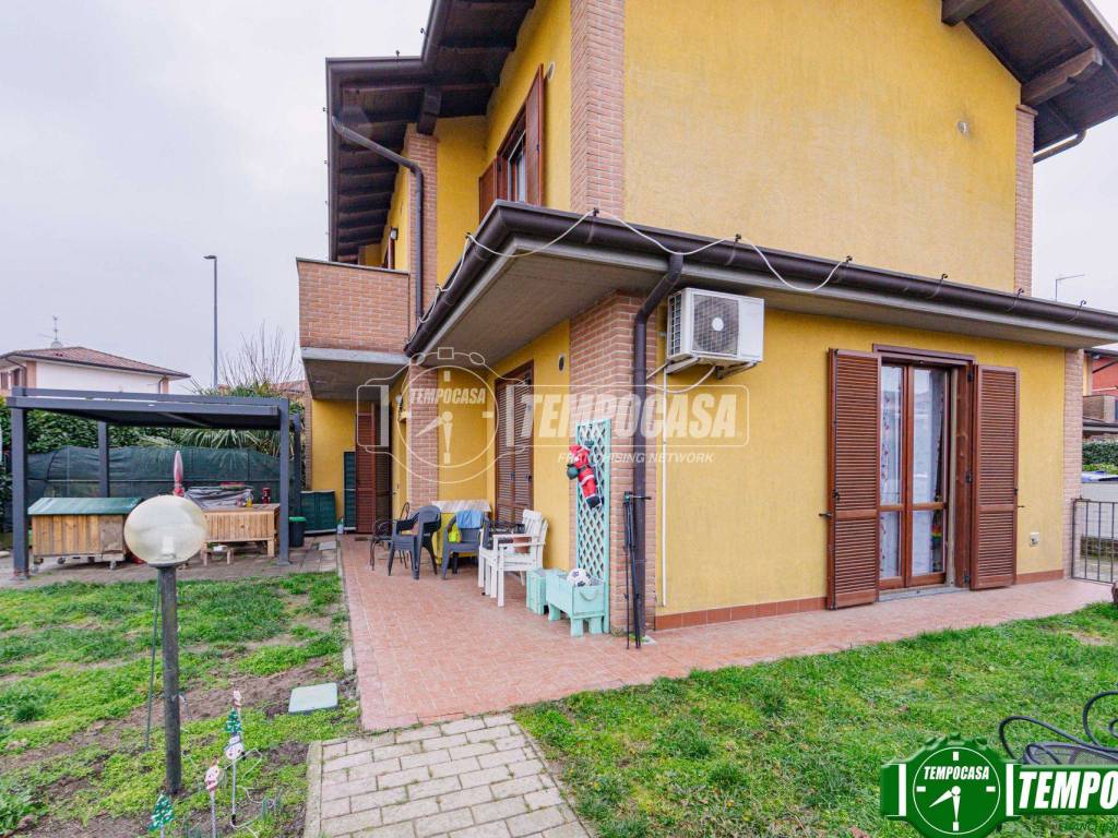 Villa a Albuzzano in Via Luigi Pirandello - Foto 2