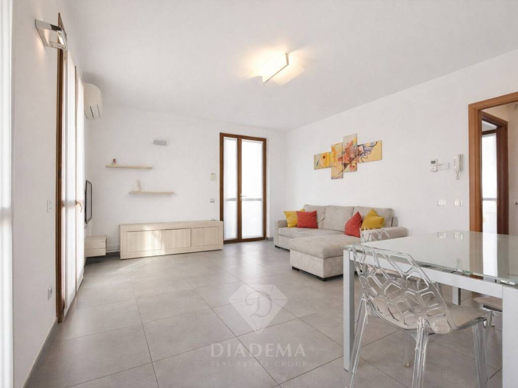 Villa a Besnate in Via Manzoni, 7 - Foto 2