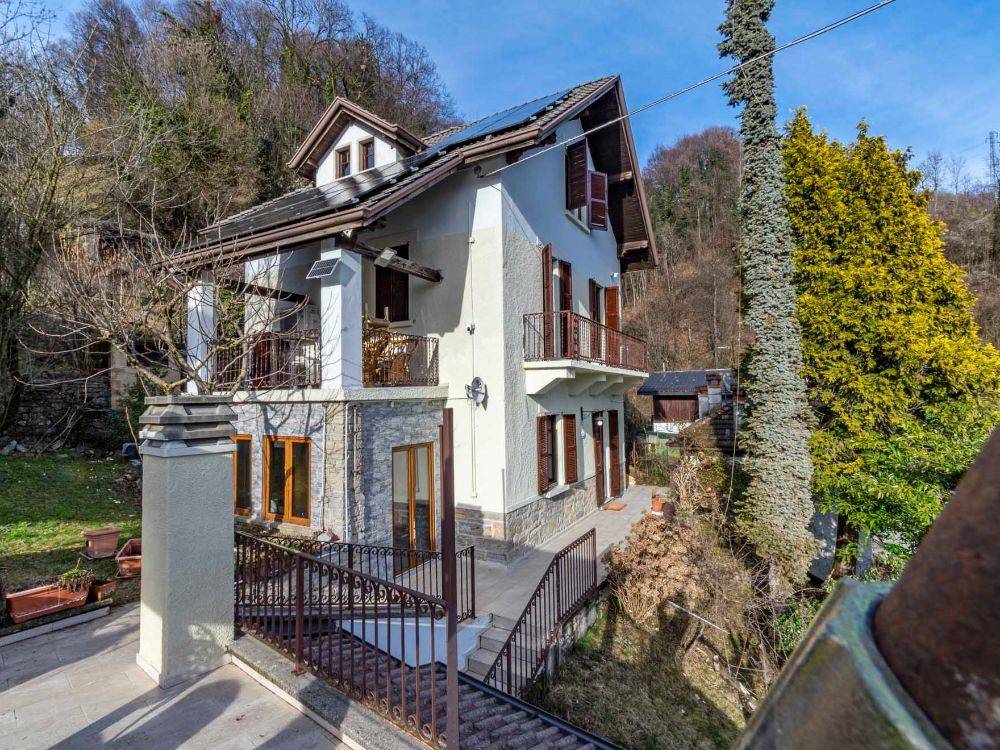 Villa a Val brembilla in Via Santa Croce - Foto 3