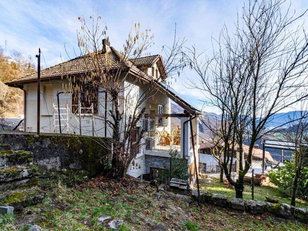Villa a Val brembilla in Via Santa Croce - Foto 5