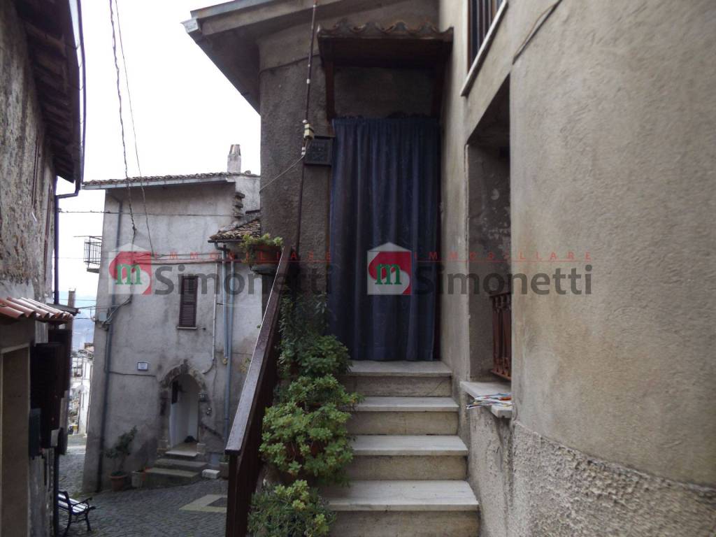 Appartamento a Carsoli in Piazza delle Erbe - Foto 2