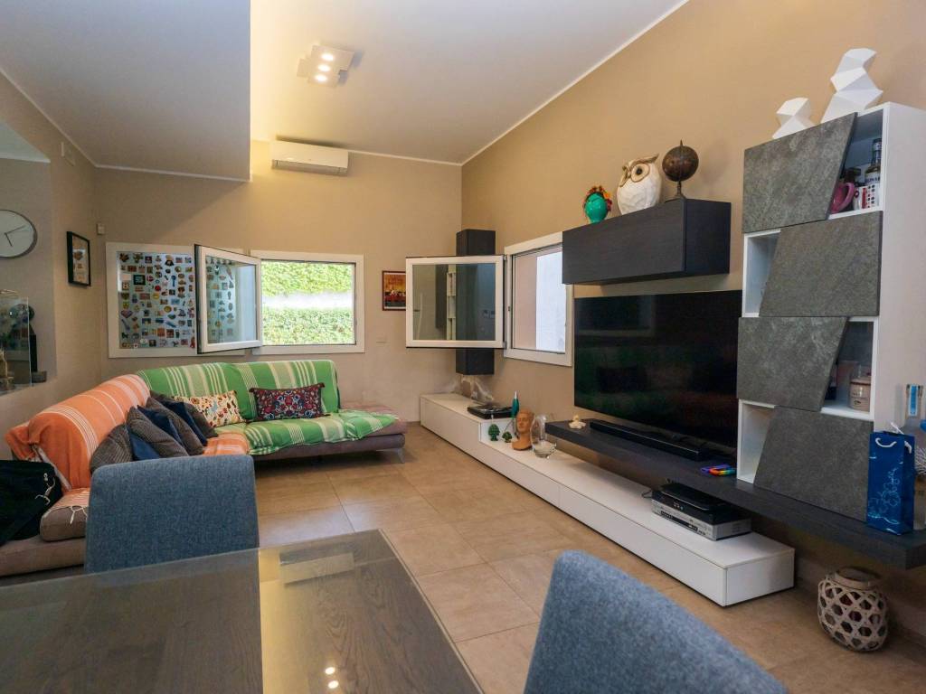 Villa a Lecce in Via Giammatteo, 106 - Foto 3