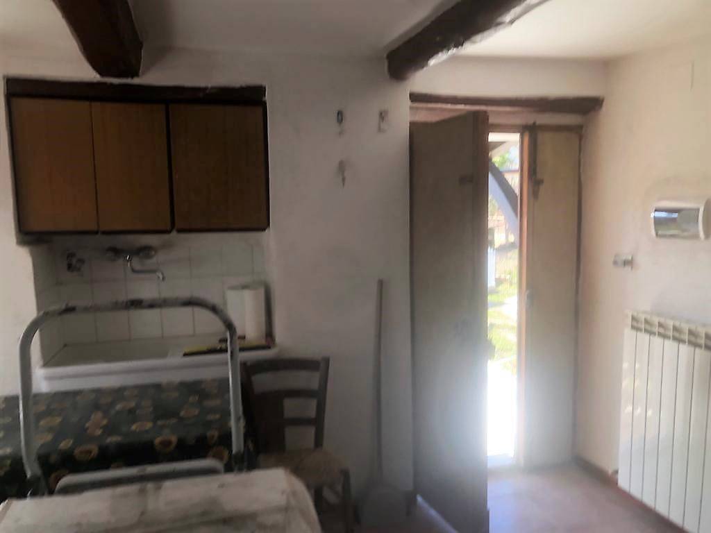 Rustico / casale a Comunanza in Contrada Sant'Anna, 9 - Foto 3