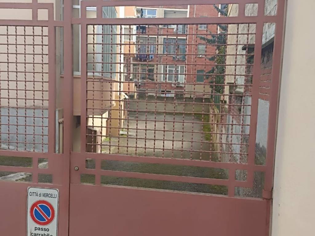 Appartamento a Vercelli in Via Asmara, 20 - Foto 2