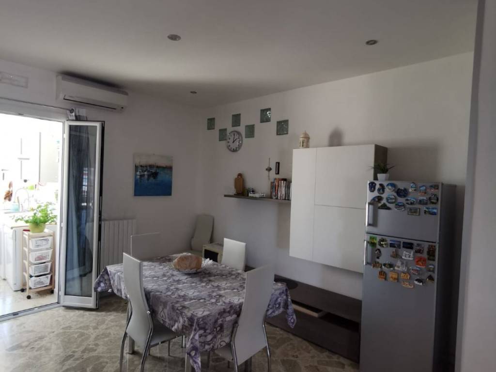 Appartamento a Taranto in Viale Magna Grecia, 59 - Foto 3