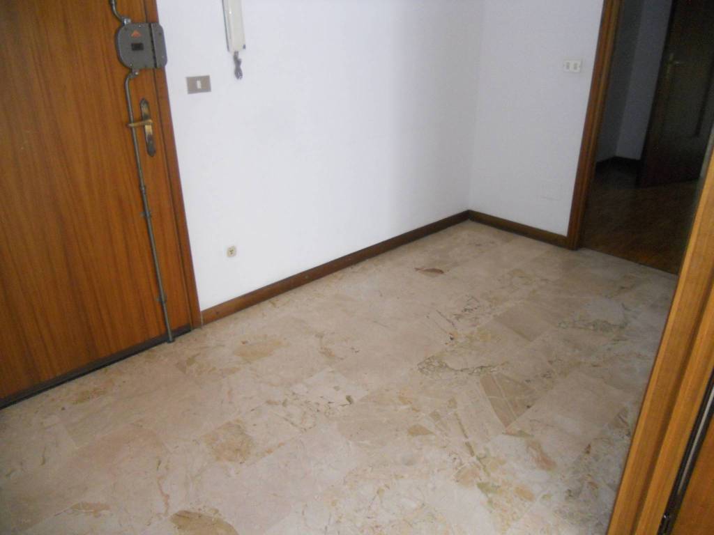 Appartamento a Crema in Via Viviani - Foto 3