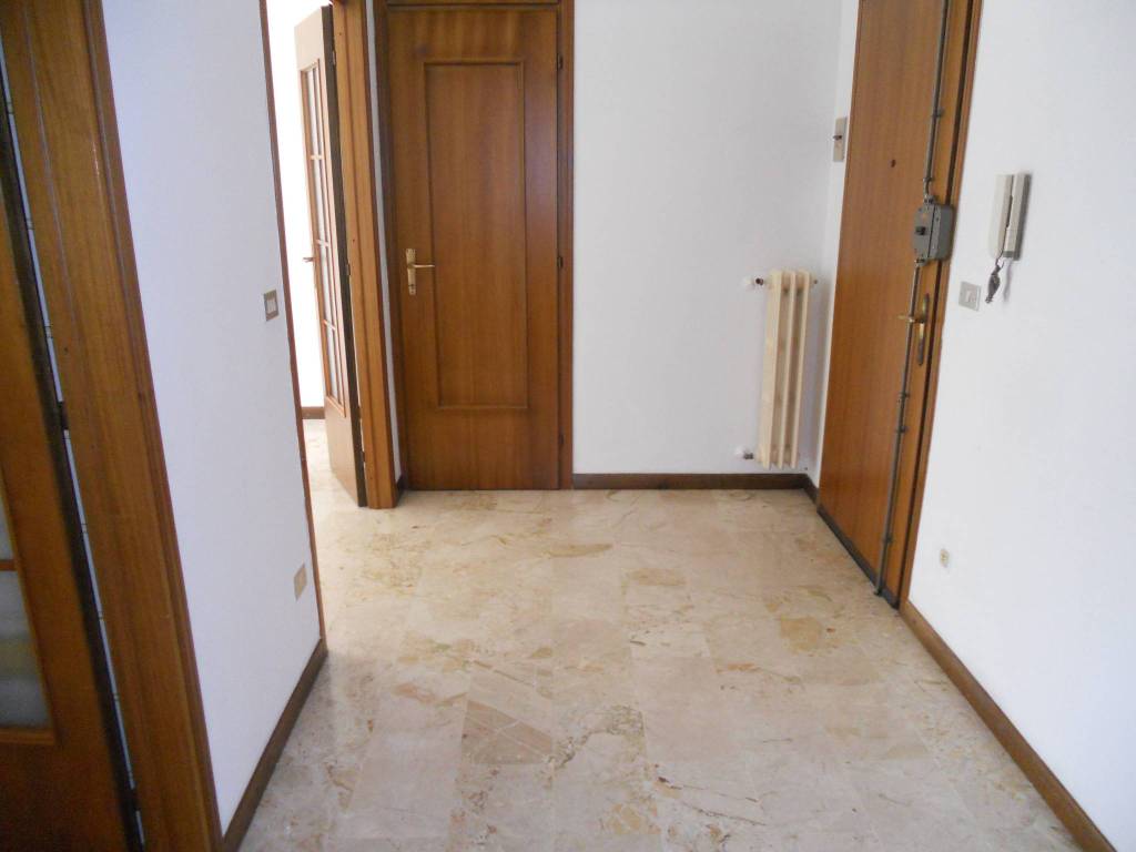 Appartamento a Crema in Via Viviani - Foto 5