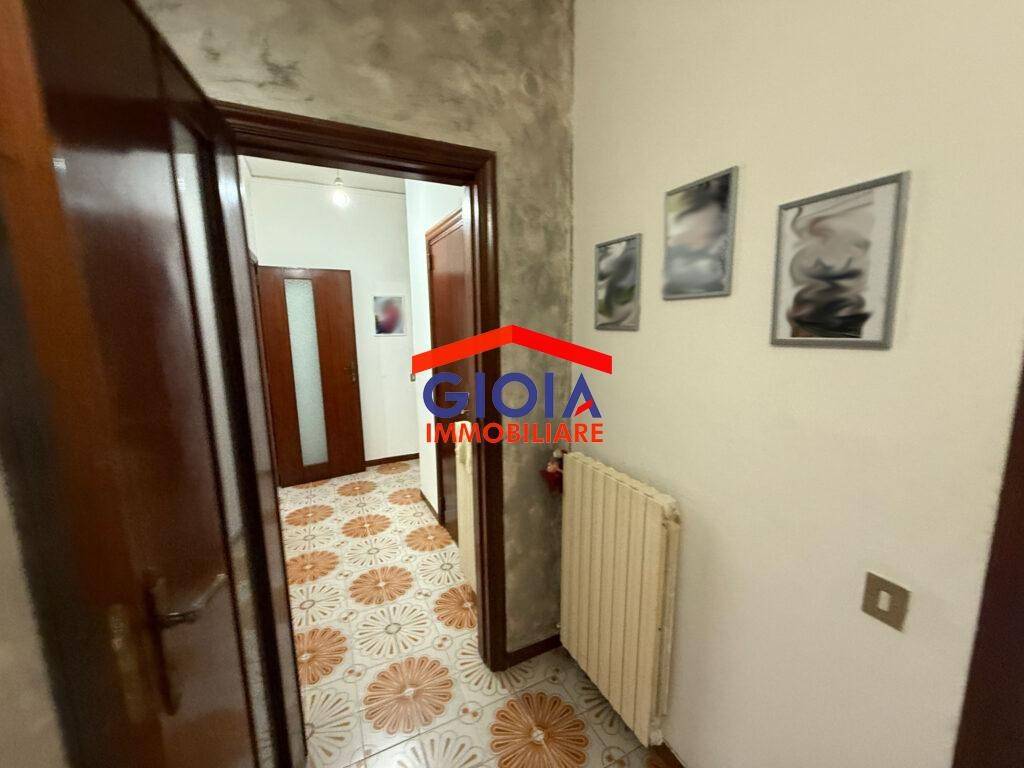 Appartamento a Mondragone in Via Pesaro, 22 - Foto 4