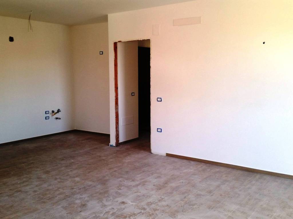 Appartamento a Isola del gran sasso d'italia in Largo Madonna delle Grazie - Foto 2