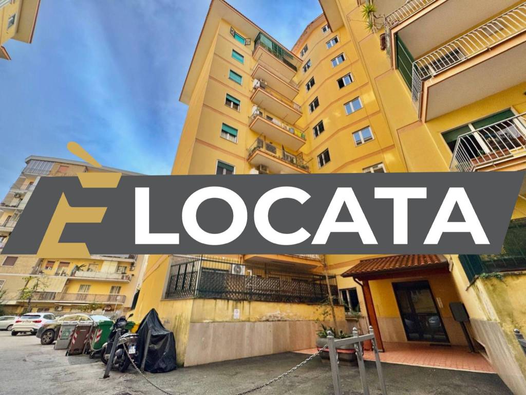 Appartamento a Napoli in Via San Giacomo dei Capri, 125 - Foto 1