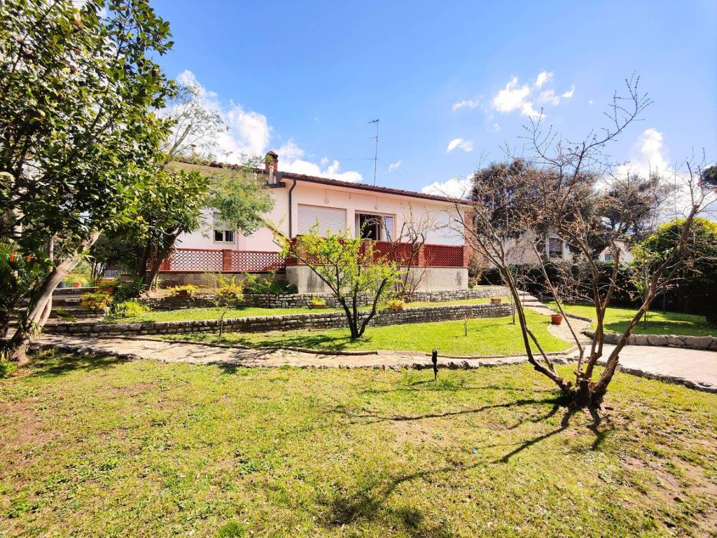 Villa a Pisa in Via Dei Gattici - Foto 2