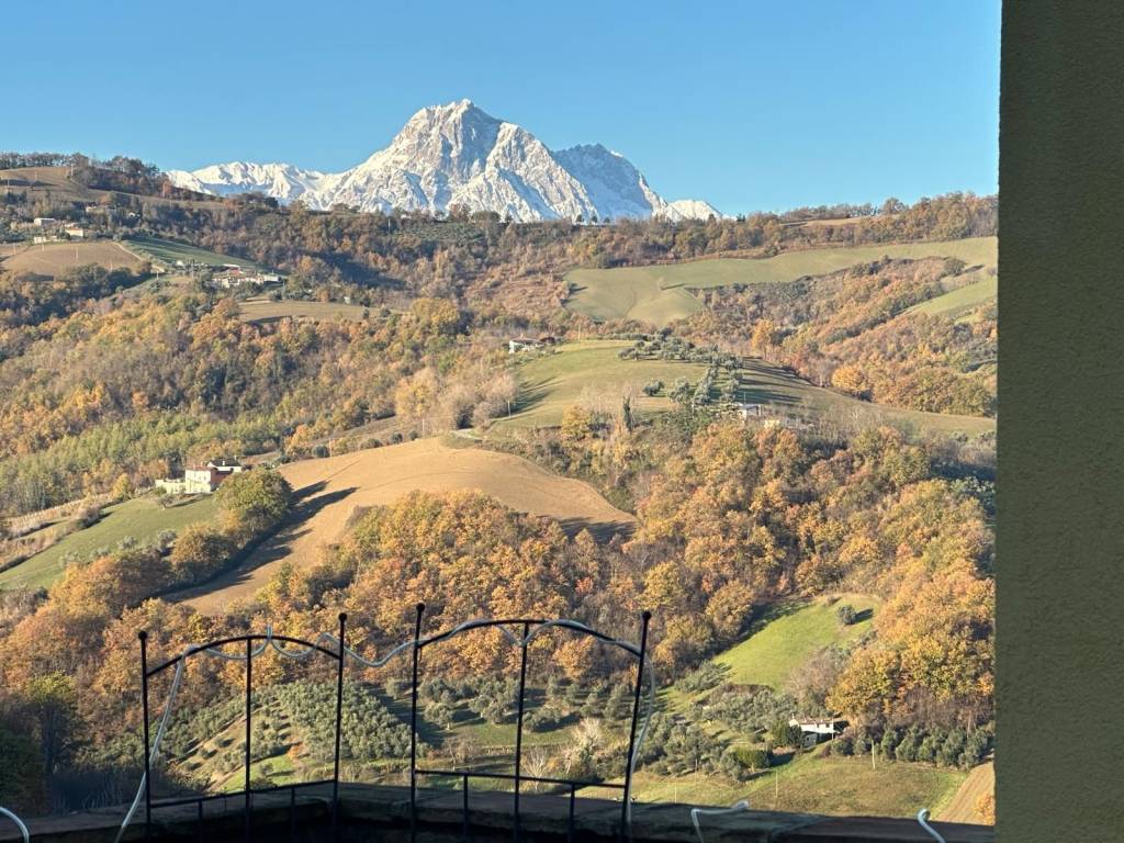 Villa a Castiglione messer raimondo in Contrada Selva, 8 - Foto 2