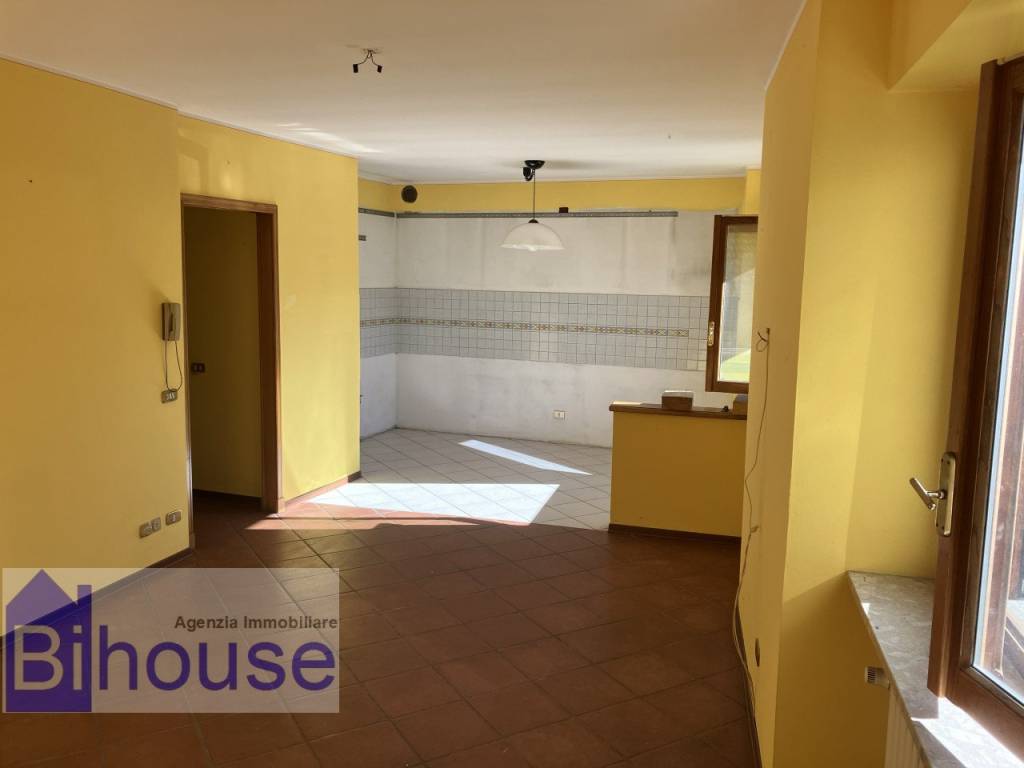 Villetta a schiera a Valdilana in giardino 21 - Foto 4