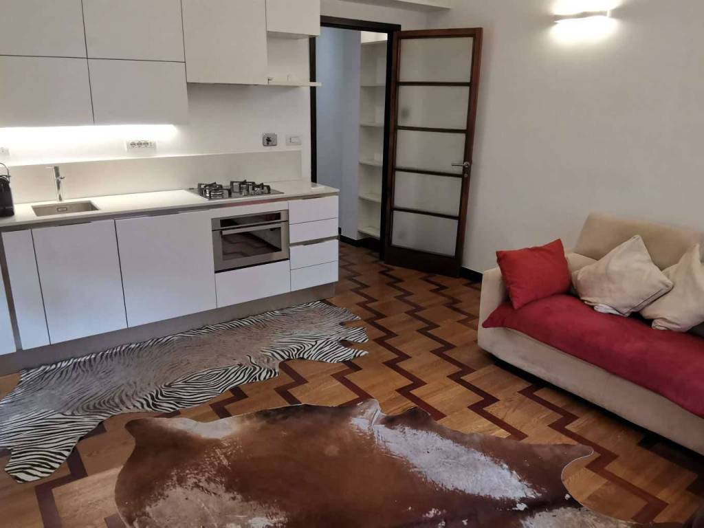 Appartamento a Genova in PIAZZA DANTE - Foto 2
