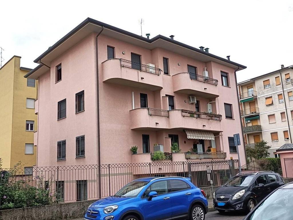 Appartamento a Monza in Via Giovanni Verga, 2 - Foto 4