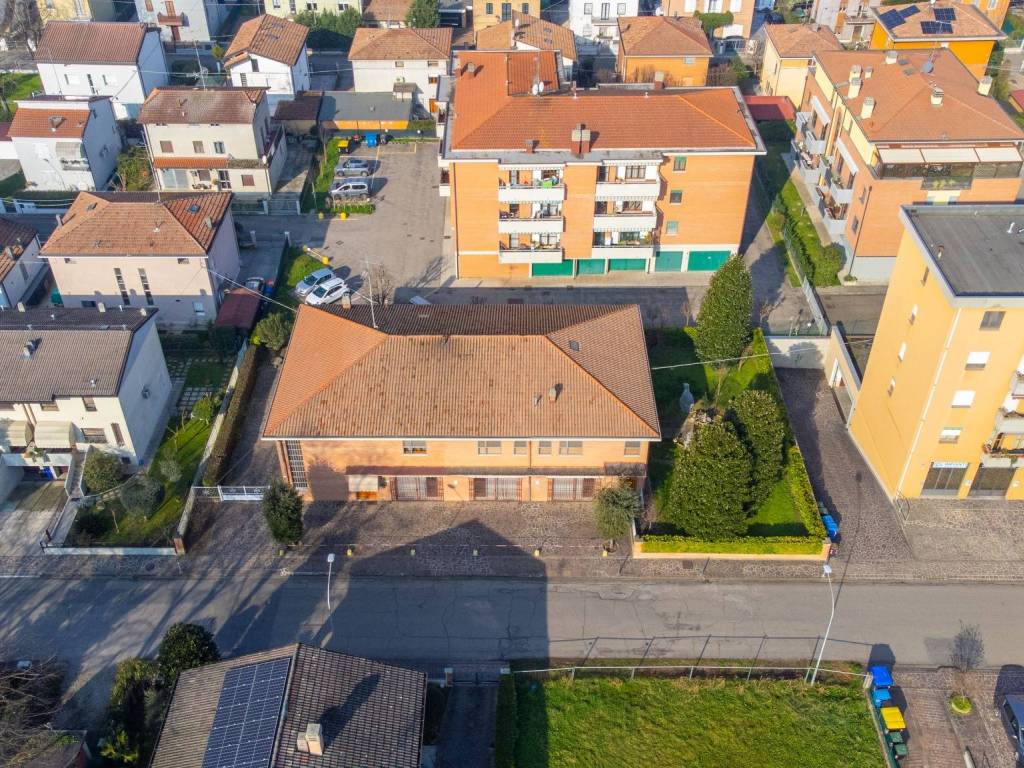 Villa a Carpi in Via Renzo Guaitoli, 40 - Foto 2