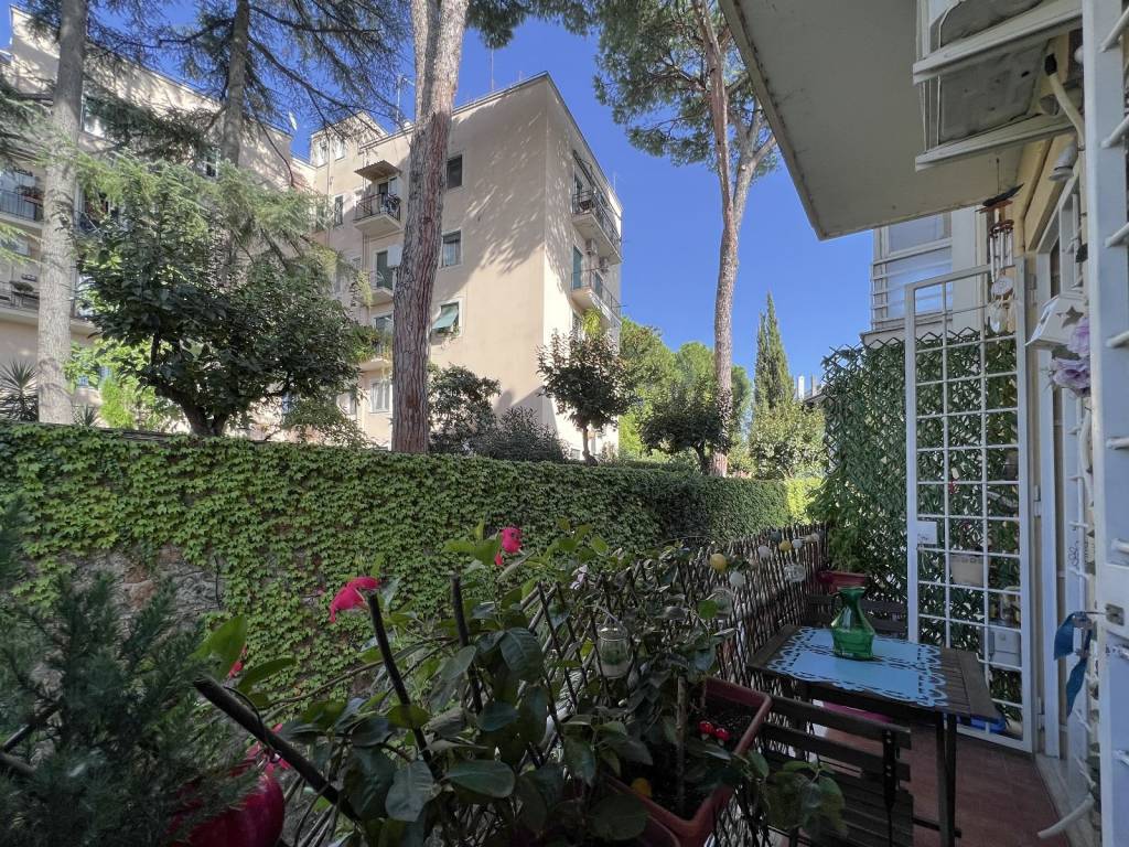 Appartamento a Roma in Via Monte Nevoso - Foto 2