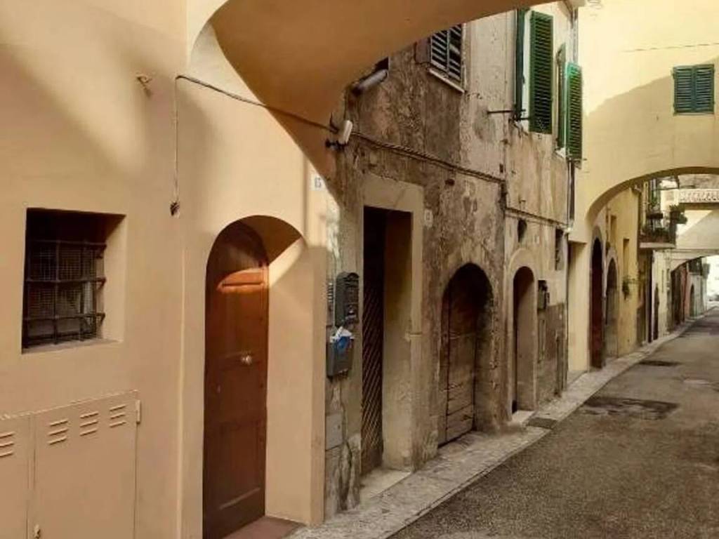 Appartamento a Spoleto in Via Nuova - Foto 4