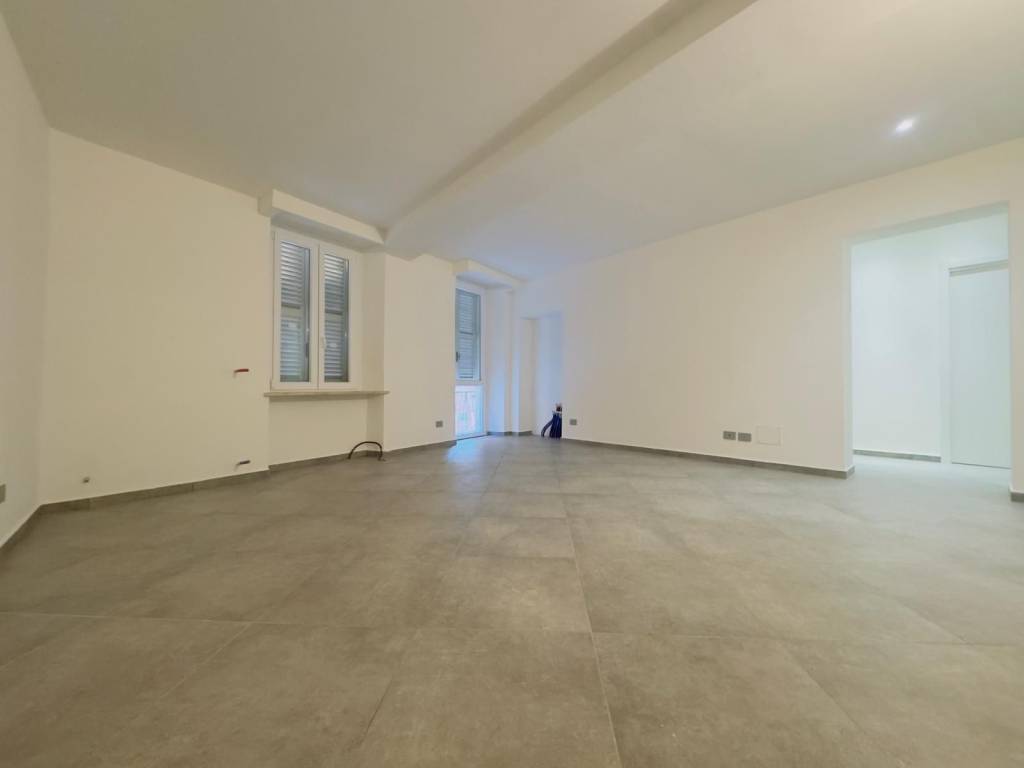 Appartamento a Asti in Via Giosuè Carducci, 2 - Foto 2