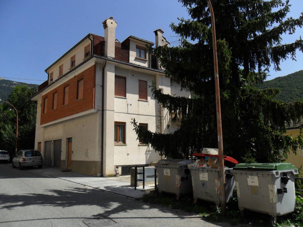 Appartamento a Scanno in Viale della Pineta, 11 - Foto 2