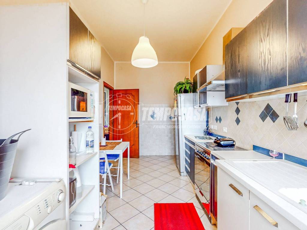 Appartamento a Castelfranco emilia in Via Tarozzi 18 - Foto 2