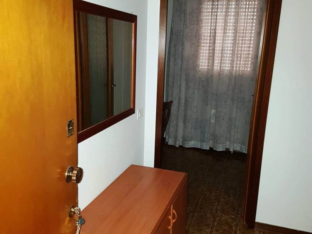 Appartamento a Padova in Via Gustavo Modena, 5 - Foto 3