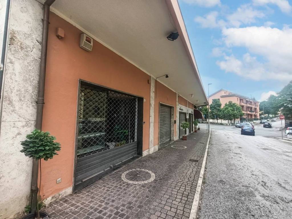 Immobile a L'aquila in Via Giuseppe Urbani - Foto 4