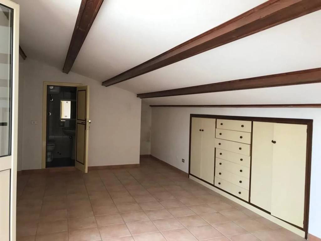 Appartamento a Teramo in Via D'Annunzio, 36 - Foto 5