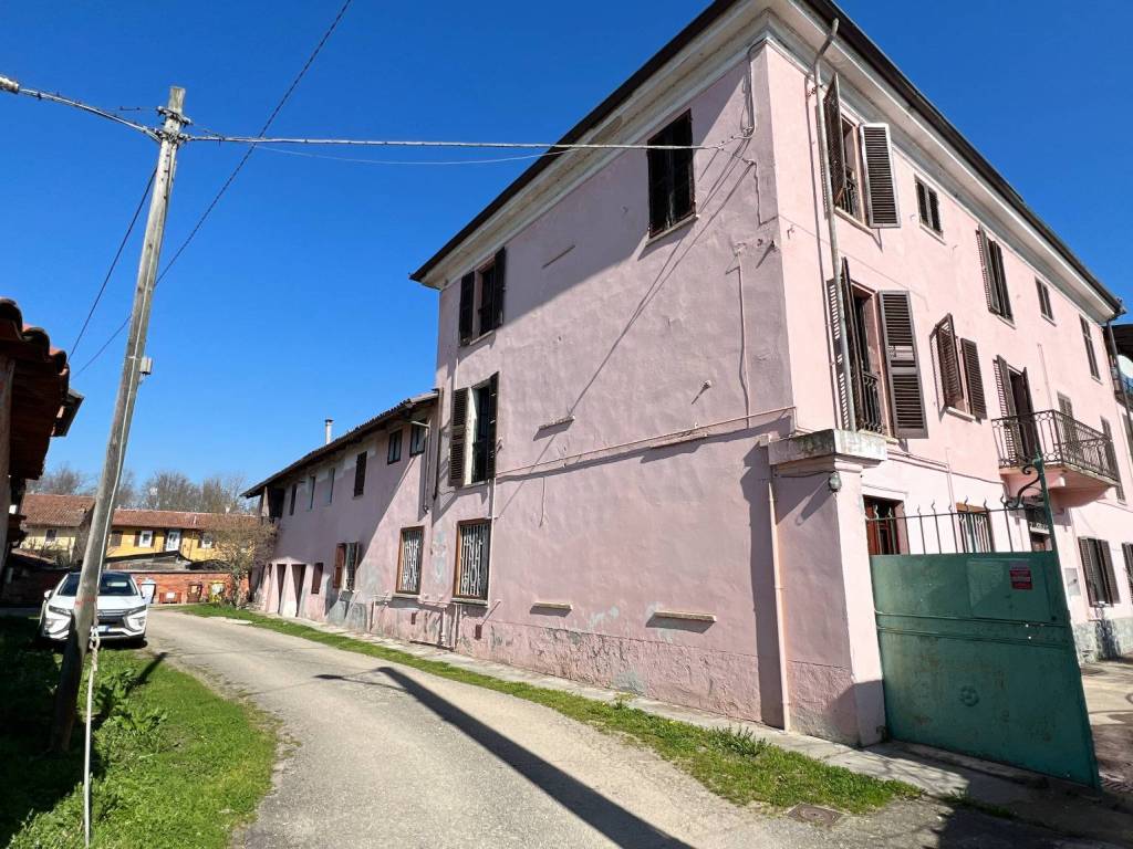 Casa indipendente a Villafranca d'asti in Borgata Antoniassi, 3 - Foto 4