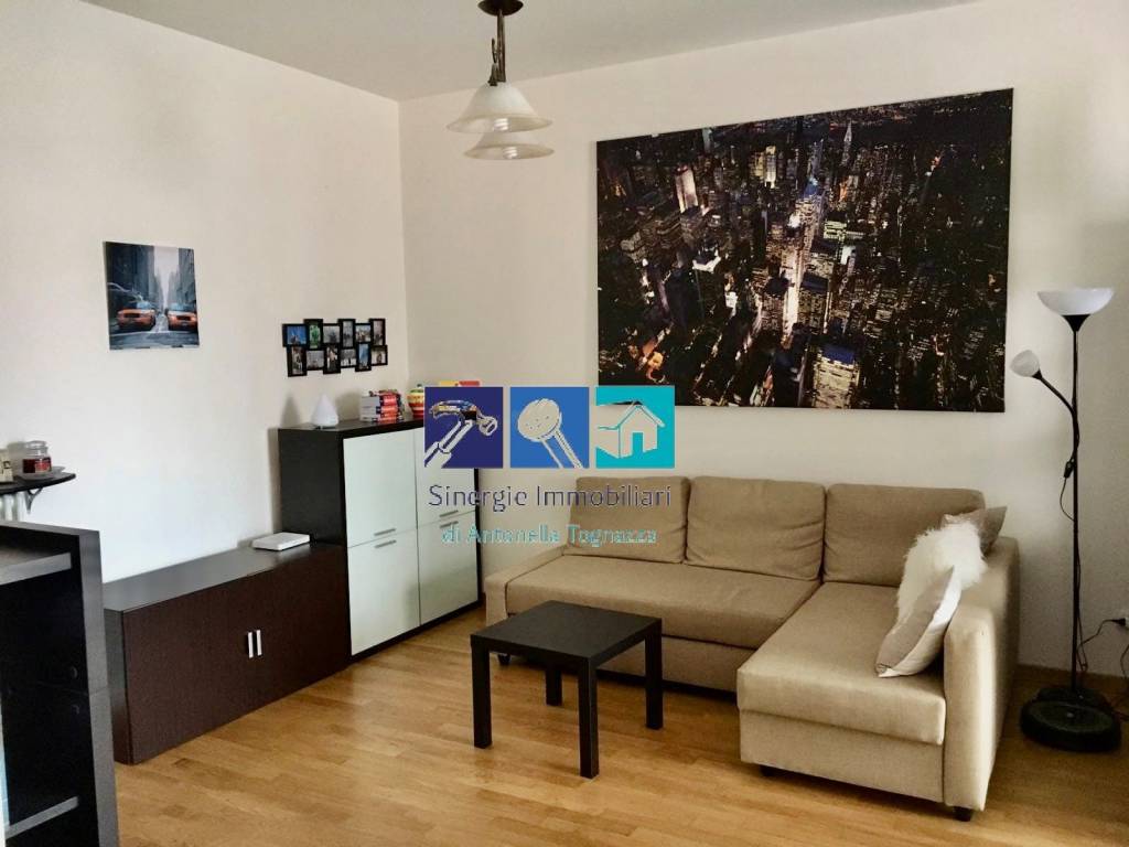 Appartamento a Ancona in Via del Commercio - Foto 2