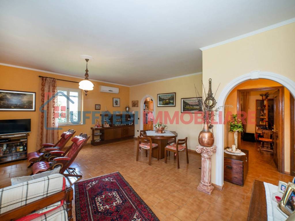 Villa a Aprilia in Via Spluga, 1 - Foto 5