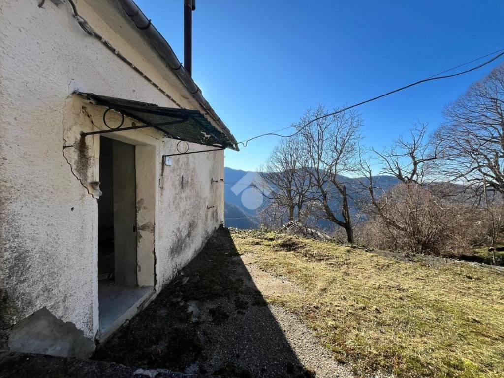 Casa indipendente a Valbrevenna in Località Porcile - Foto 4
