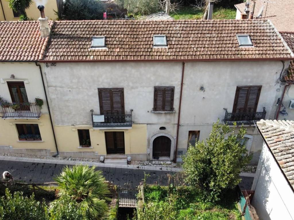 Casa indipendente a San martino valle caudina in Via Roma - Foto 2