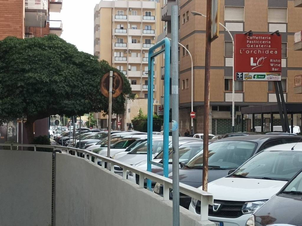 Box / garage a Taranto in Piazzale Bestat - Foto 2