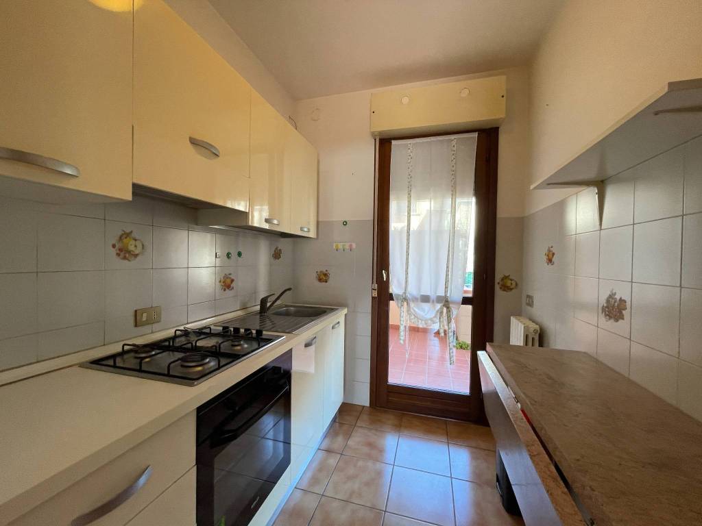 Appartamento a Pescia in Viale Giuseppe Garibaldi - Foto 3