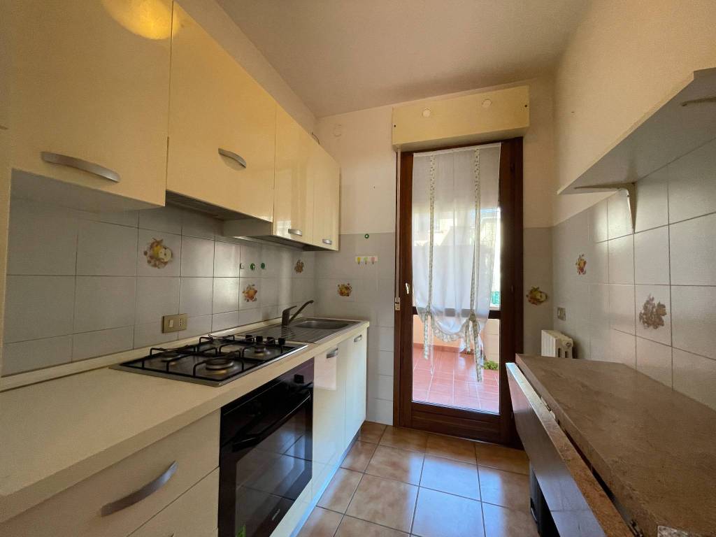 Appartamento a Pescia in Viale Giuseppe Garibaldi - Foto 4