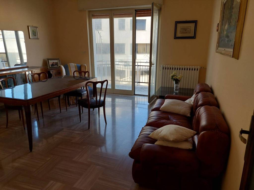 Appartamento a Trani in Via Montegrappa, 19 - Foto 4