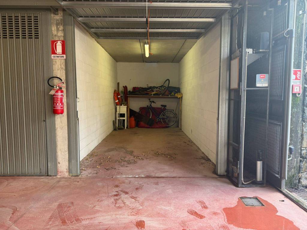 Box / garage a Spotorno in Via La Spezia, 11 - Foto 3