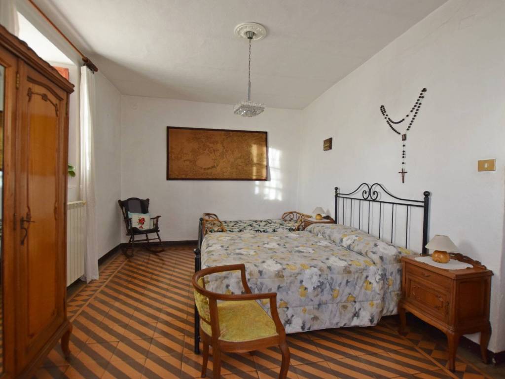 Appartamento a Mombasiglio in Via Bernardino Viglione, 48 - Foto 5
