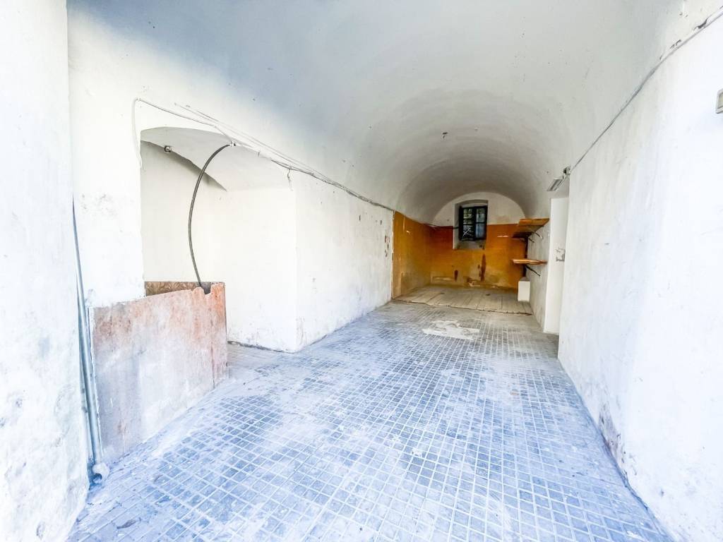 Box / garage a Pistoia in Corso Antonio Gramsci - Foto 2