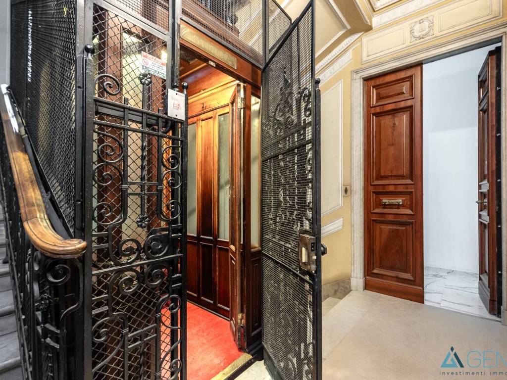 Appartamento a Genova in Corso Carbonara, 20 - Foto 3