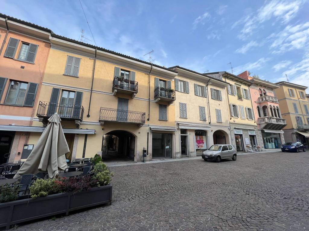 Appartamento a Vigevano in Via Giorgio Silva, 37 - Foto 2