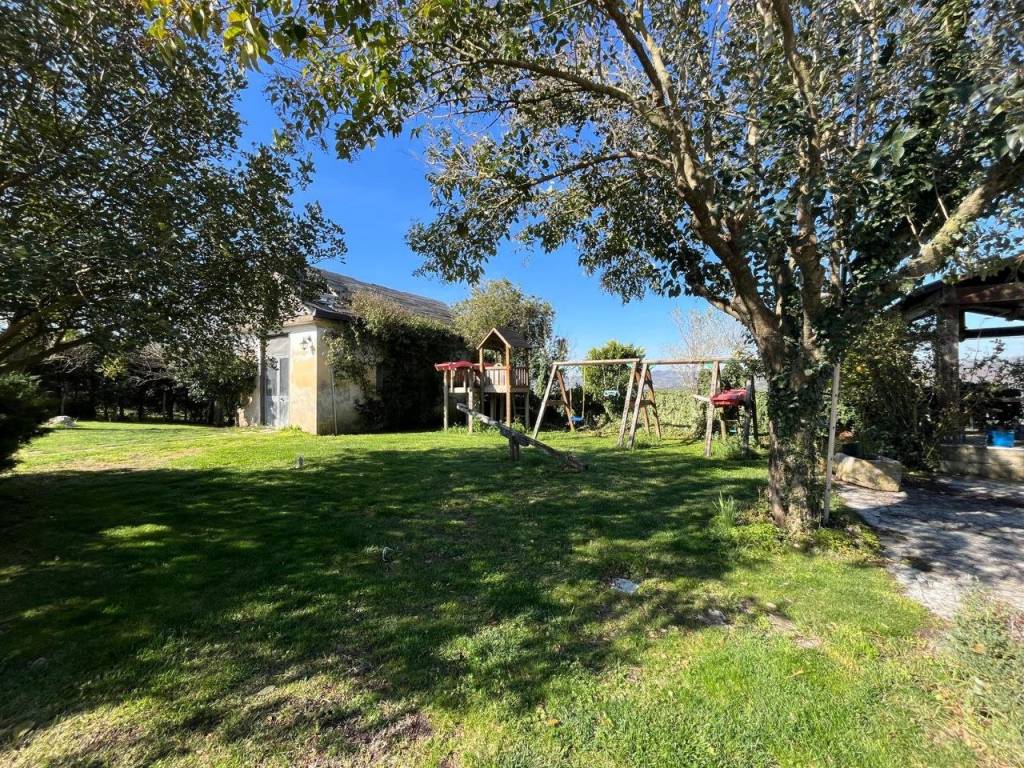 Casa indipendente a Melizzano in Contrada Santo Spirito - Foto 2