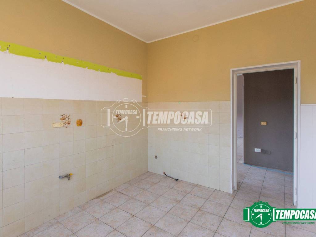 Villa a Momo in Via Molino Sotto 22 - Foto 4