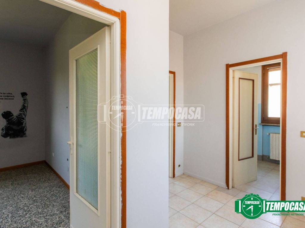 Villa a Momo in Via Molino Sotto 22 - Foto 5