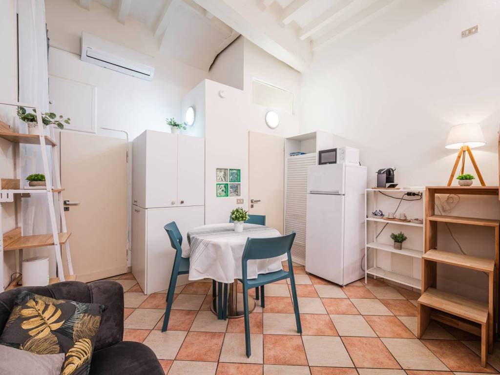 Appartamento a Modena in Via Santa Margherita, 9 - Foto 2