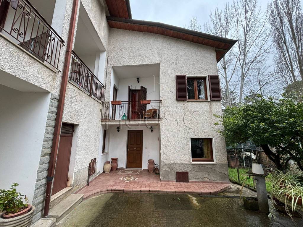 Casa indipendente a Umbertide in via dei Patrioti - Foto 4