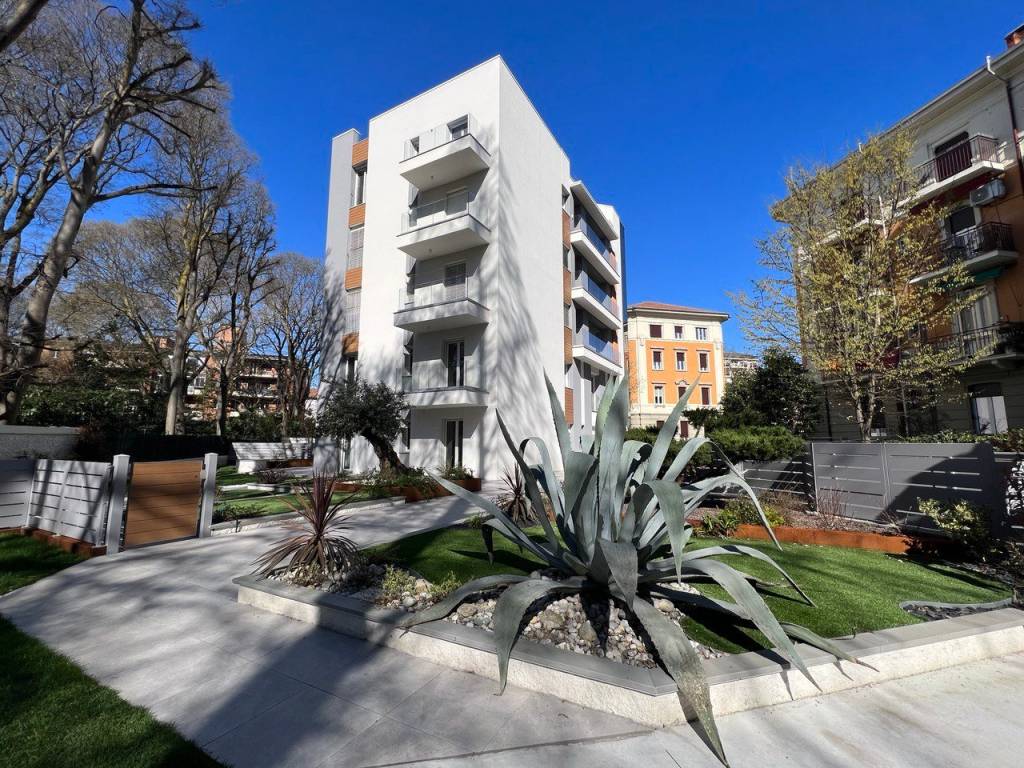 Appartamento a Ferrara in Viale Camillo Benso di Cavour, 65 - Foto 3