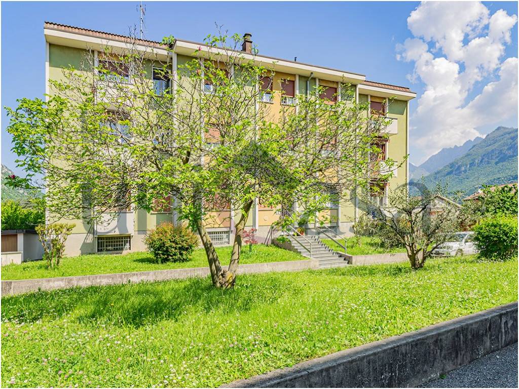 Appartamento a Garlate in Via Peschera, 19 - Foto 3