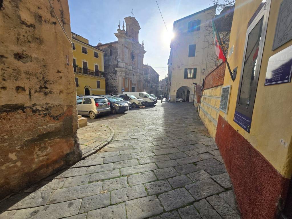 Appartamento a Taggia in Via Pasquale Anfossi - Foto 3